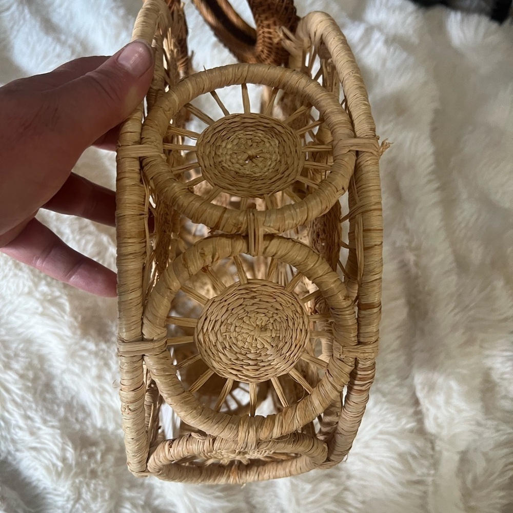 Cult Gaia Stella Small Raffia Tote Bag - Picture 5 of 10